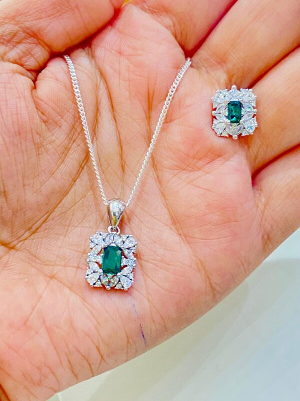 92.5 Pure Silver Fluttering Papillon Pendant with tops (without chain)