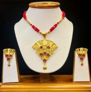Anchor pendant and ear set