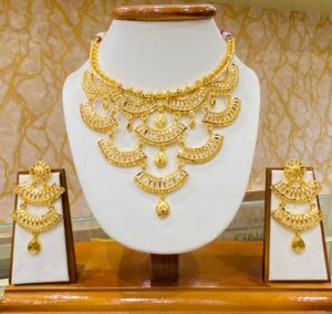 Dazzling Necklace