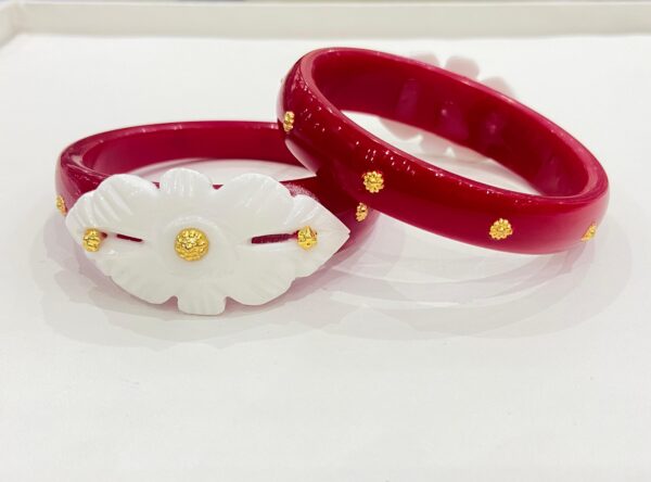 Original Shankha Mouth Floral Golden Dot Bracelet Pola (Single)
