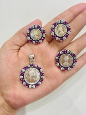 92.5 Pure Silver Pink Stone Gini Pendant With Earrings (Without Chain)
