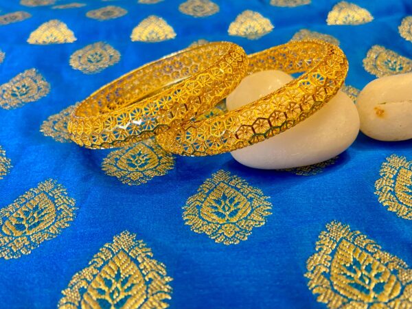 Exclusive Hexagon Design Bangles