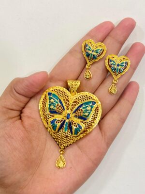 Heart Minakari Butterfly Pendant and Earrings (Without Chain)