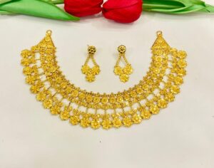 The Exclusive Bridal Necklace
