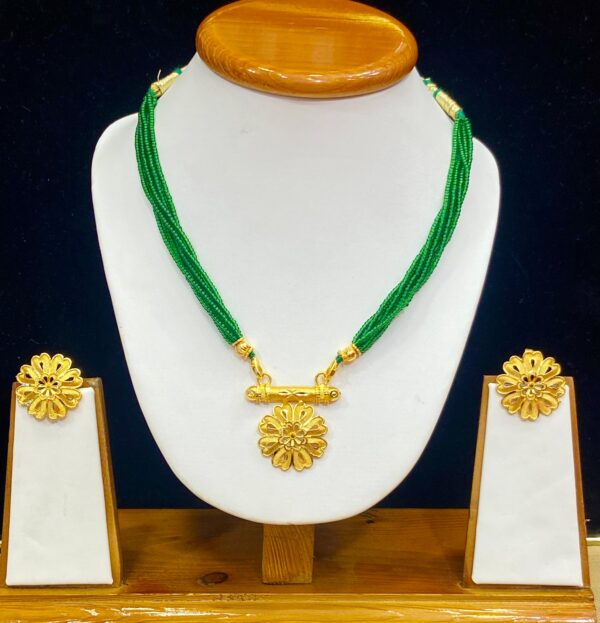 Sunflora Pendant and Earrings