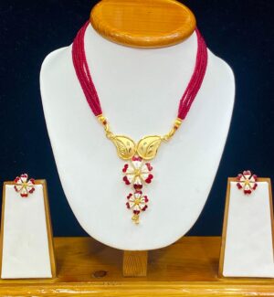 Shiuli Ful Kolka Red Minekari Pendant With Ear Top