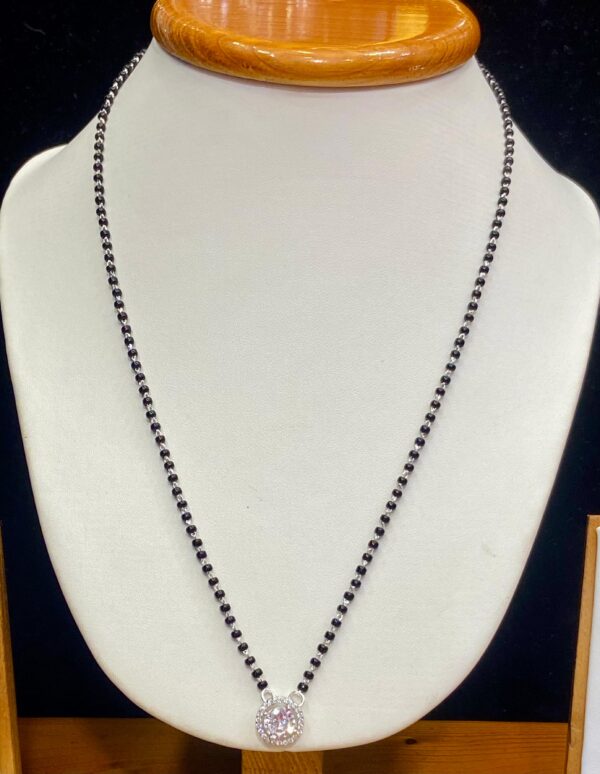 92.5 Pure Silver Circle Shape Mangalsutra