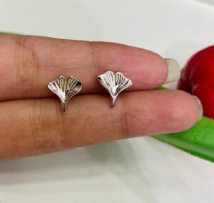 92.5 Pure Silver Oyster Design Earrings