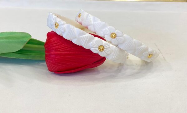 WhatsApp Image 2025-10-29 at 12.53.45 PM Designer Flower Dot Noksha Sankha