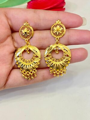 WhatsApp Image 2025-11-01 at 2.08.17 PM Gold Replica Beautiful Floral Kanbali