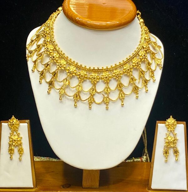 Flower Chain Style Necklace