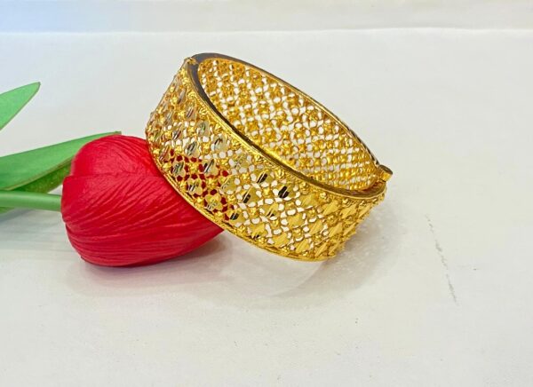 WhatsApp Image 2025-11-13 at 2.11.31 PM Flower Kolka Design Chuur (Khilen)