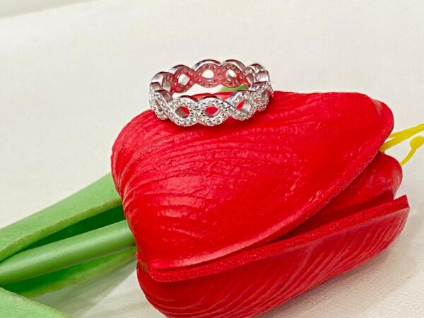 92.5 Silver White Stone Infinity Design Finger Ring (Size-10)