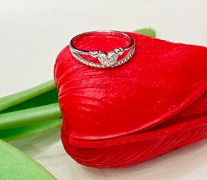 92.5 Silver Beautiful Heart Shape Finger Ring (Size-8)