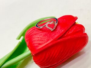 92.5 Silver Kolka Heart Shape Finger Ring (Size-8)