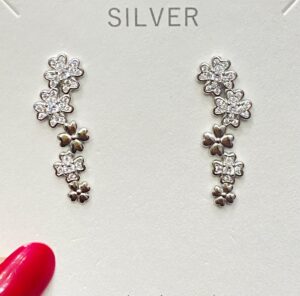 WhatsApp Image 2025-11-24 at 7.09.47 PM 92.5 Pure Silver White Stone Shiuli Ful Ear Tops