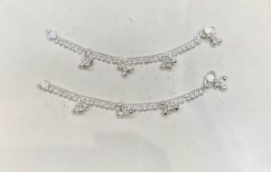 92.5 Pure Silver Beautiful Dot Design Baby Payal (CN 21)