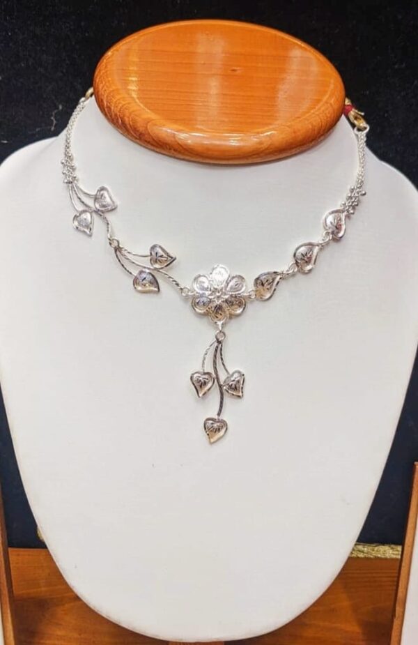 WhatsApp Image 2025-11-29 at 12.54.16 PM 92.5 Pure Silver Floral Leaf Design Necklace