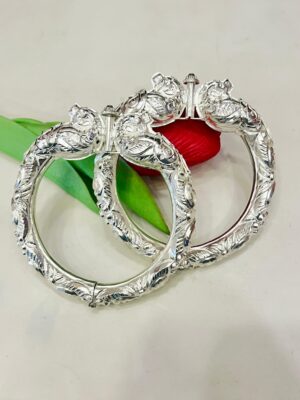 WhatsApp Image 2025-12-03 at 3.25.45 PM 92.5 Pure Silver Peacock Mukh Sabeki Khilen Bala (CN 41/03)