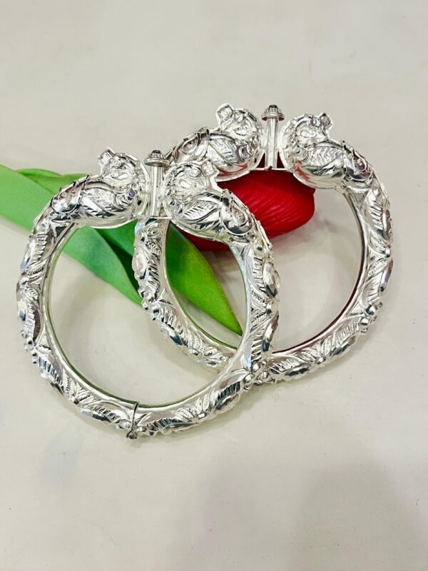 WhatsApp Image 2025-12-03 at 3.25.45 PM 92.5 Pure Silver Peacock Mukh Sabeki Khilen Bala (CN 41/03)