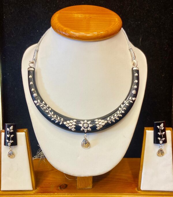 WhatsApp Image 2025-12-06 at 2.17.59 PM 99.5 Pure Floral Petallica Silver Pola Necklace Set (Black)