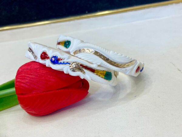 99.5 Pure Silver Peacock Design Sankha