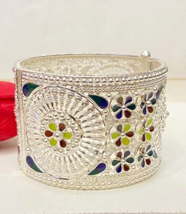 92.5 Pure Silver Flower Design Minakari Chuur (CN 57-40)