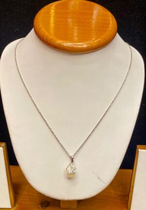 92.5 Pure Silver Pearl Design Stone Pendant (With Out Chain)