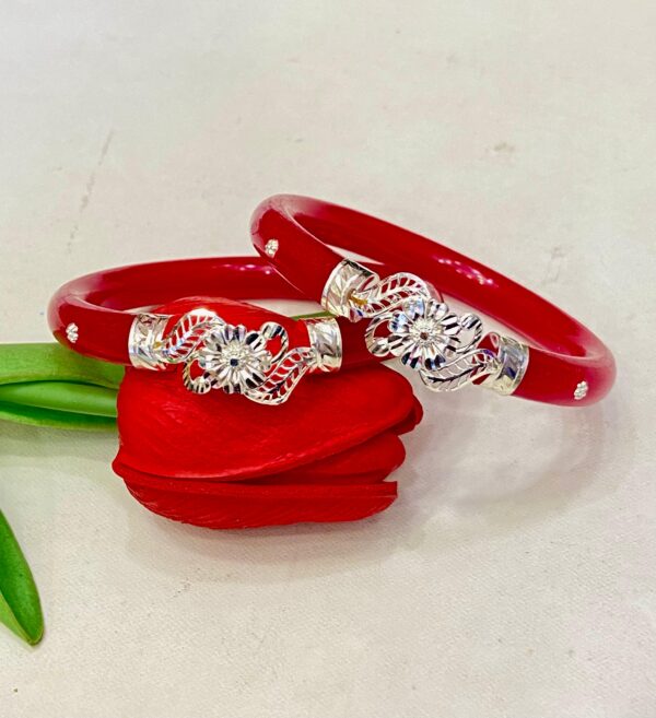 WhatsApp Image 2026-01-21 at 2.06.46 PM 92.5 Pure Silver Flower Leaf Design Bracelet Pola (Pair)