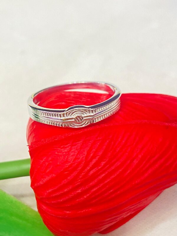 92.5 Silver Stripe Design Finger Ring
