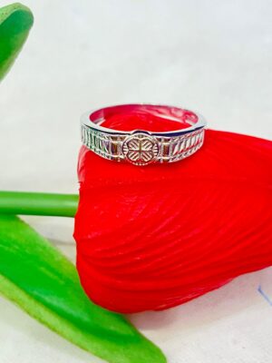 WhatsApp Image 2026-02-18 at 1.30.16 PM 92.5 Silver Beautiful Flower Design Finger Ring