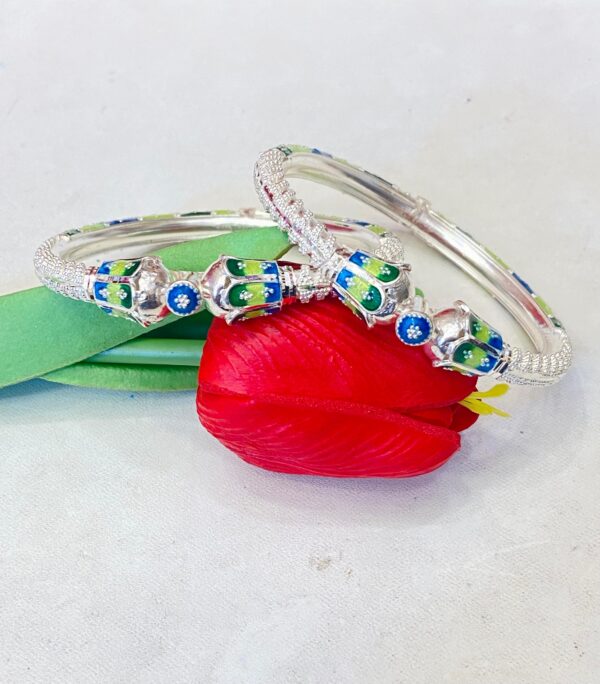 92.5 Pure Silver Floral Mukh Minakari Monipuri Khilen Bala (CN39-24)