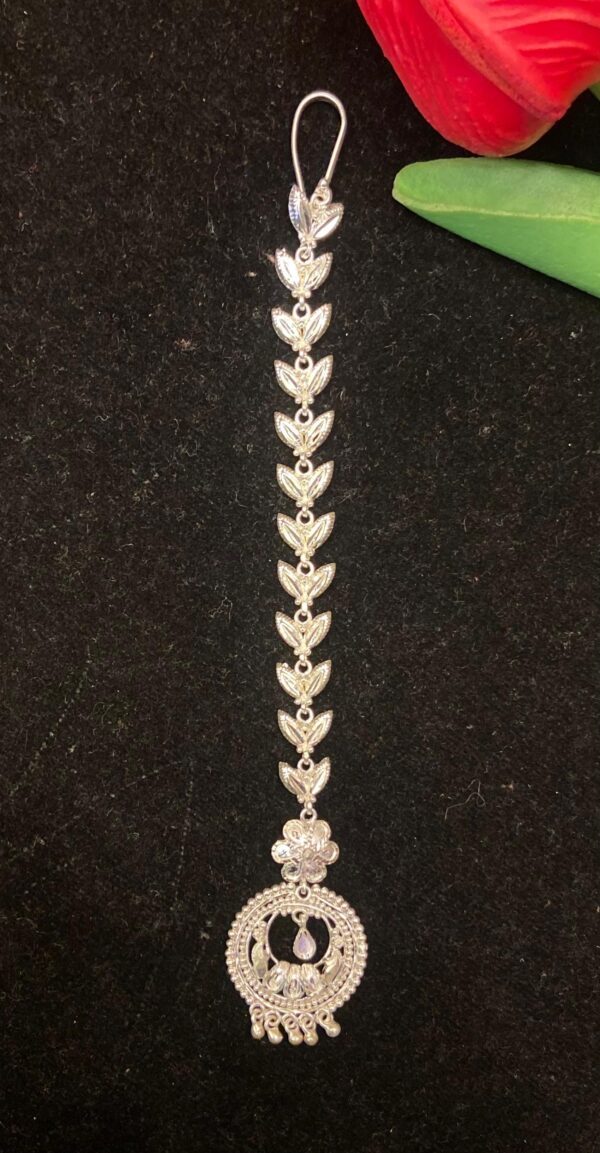 92.5 Pure Silver Flower Leaf Design Tikli (CN 6-16)