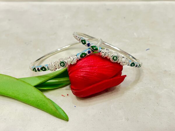 92.5 Pure Silver Round Shape Half Minakari Monipuri Bala (CN 20-25)