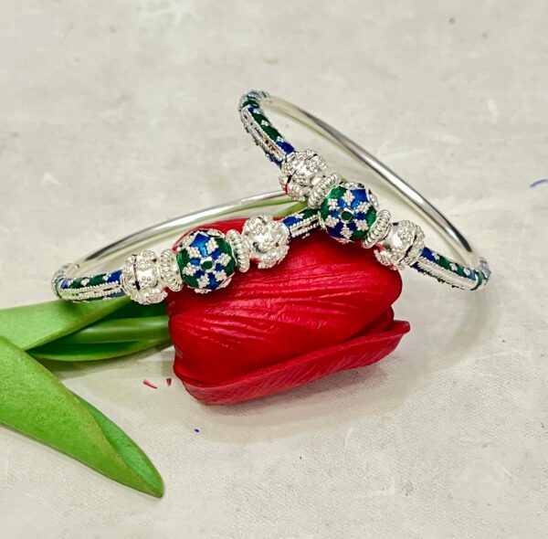 92.5 Pure Silver Round Shape Half Minakari Monipuri Bala (CN 27-12)