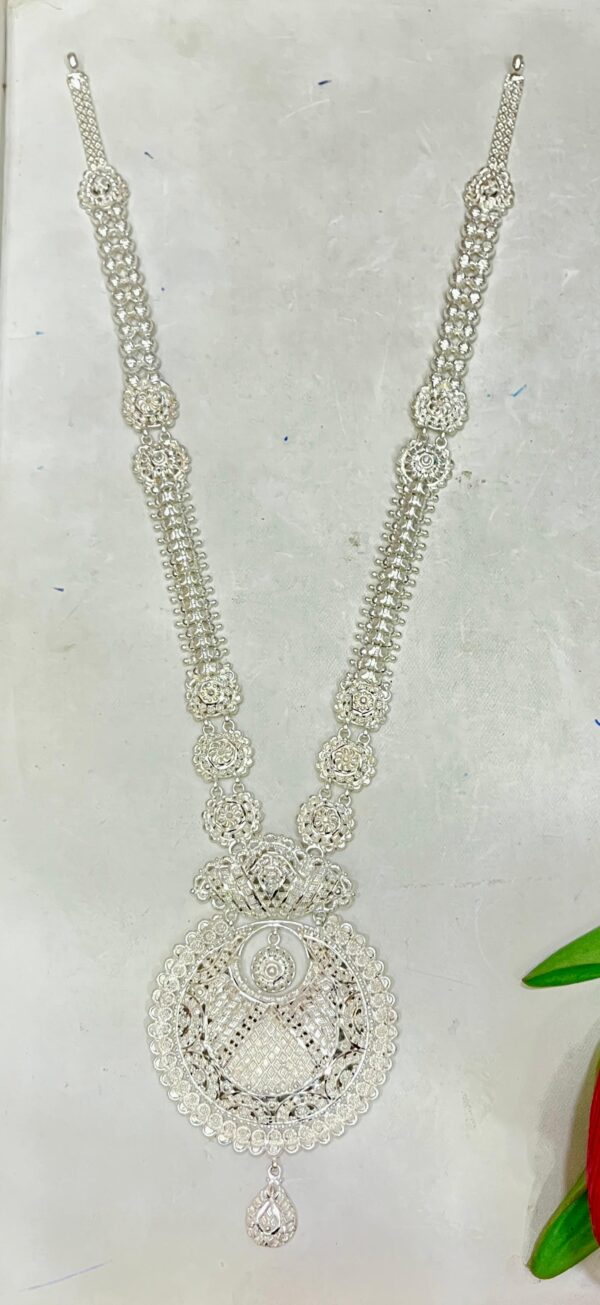 WhatsApp Image 2026-04-07 at 5.12.09 PM (1) 92.5 Pure Silver Kolka Design Sabeki Sitahar (CN 51-40)