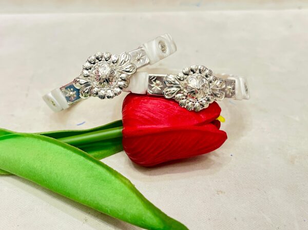 99.5 pure Silver Floral Kolka Mukh Sankha