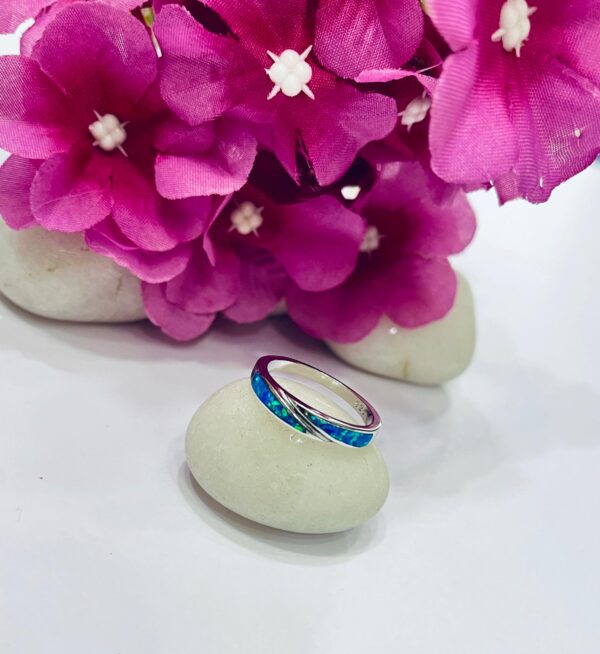 92.5 Pure Silver Beautiful Opal Premium Finger Ring (Size-20)