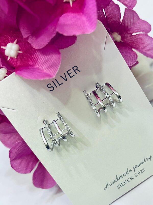 92.5 Pure Silver Stylish Stripe AD Stone Eartops