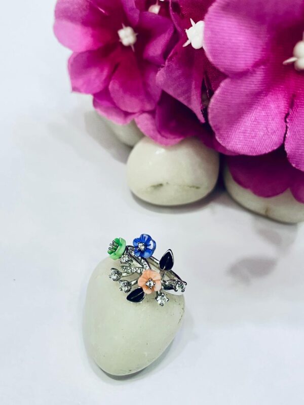 WhatsApp Image 2026-06-24 at 11.03.35 PM 92.5 Pure Silver Italian MOP Premium Finger Ring (Size-11)