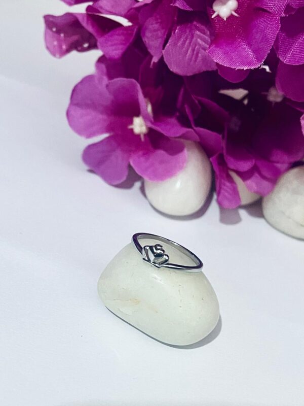 92.5 Pure Silver Stylish Crown Shape Finger Ring (Size-14)