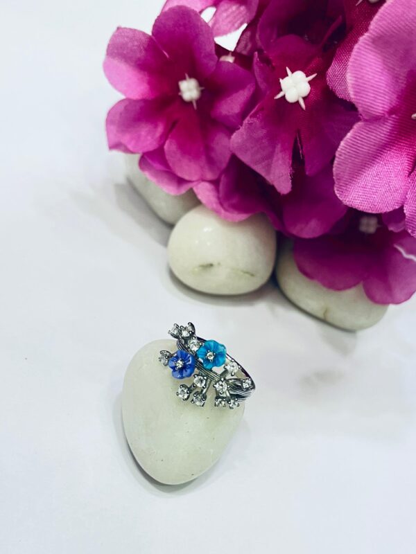 92.5 Pure Silver Italian MOP Premium Finger Ring (Size-14)