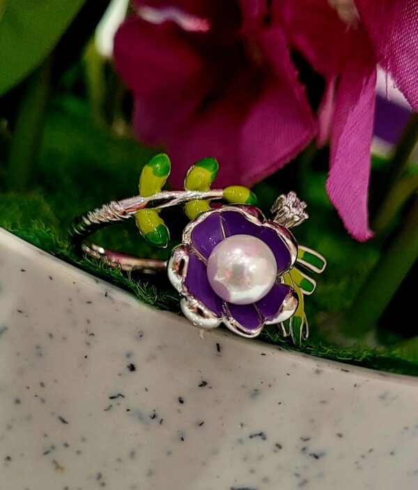 WhatsApp Image 2026-08-06 at 2.54.02 PM 92.5 Pure Silver Premium Flora Leaf Design Adjustable Finger Ring