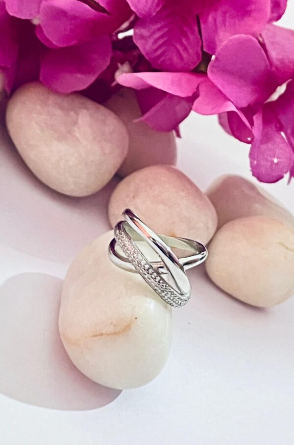 92.5 Pure Silver Premium Spiral Finger Ring (Size-13)