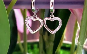 92.5 Pure Silver Hanging Premium Heart Shape Earrings