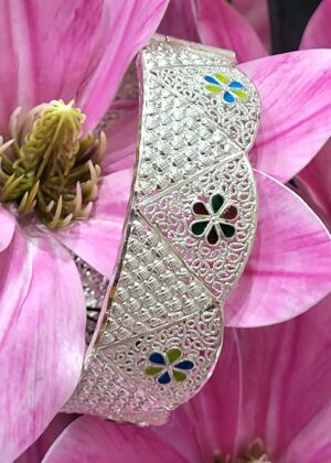 WhatsApp Image 2026-08-21 at 1.00.00 PM 92.5 Pure Silver Teiangle Shape Minakari Flower Chuur (Size- 24)