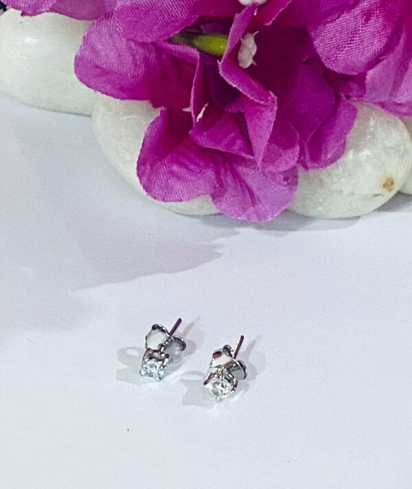 WhatsApp Image 2026-08-25 at 8.43.47 PM (2) 92.5 Pure Silver Premium Small Solitaire Tops
